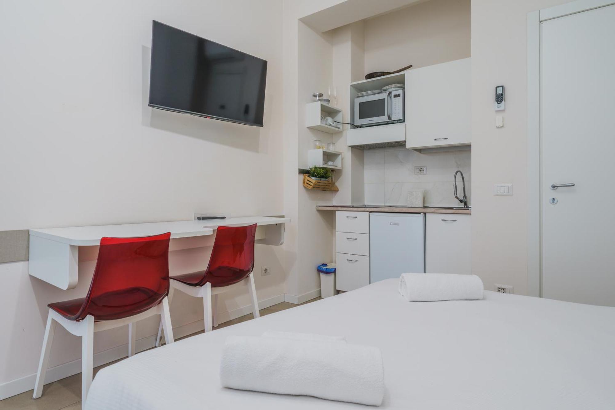 Cristel Apartment - 15 Min Da Milano - Parcheggio - Mono 2 Cormano Luaran gambar